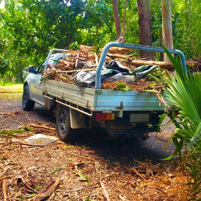 A Simple Transport green waste job