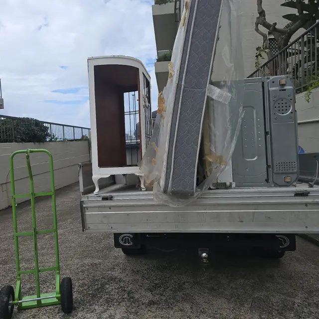A Simple Transport junk removal job